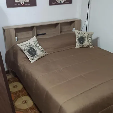 Le Signorine * קאסטלמארה דל גולפו