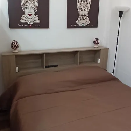 Le Signorine בית הארחה