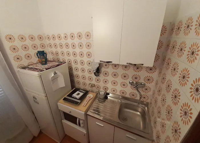 Le Signorine Castellammare del Golfo